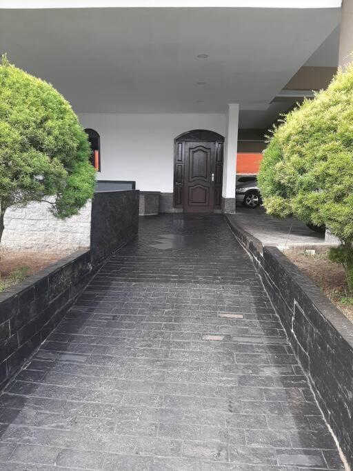 Apto Amplo, Confortavel, Bem Localizado, Asturias Guarujá Exteriör bild